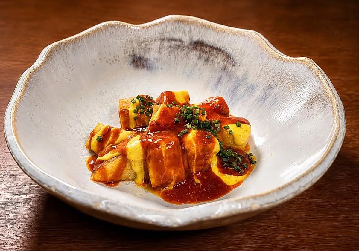 Las patatas bravas con las que La Caverna competirá en la final internacional ya se pueden probar en su restaurante