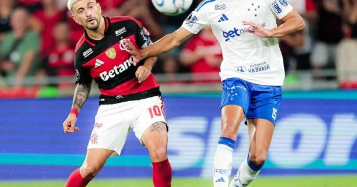 Fabrício Bruno analisa derrota do Cruzeiro e resume: "Descuido"