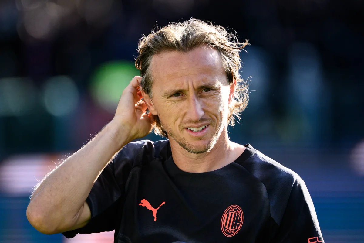 ‘Ultraje a Modric’: Substituição e fala polêmica de Amorim geram revolta envolvendo astro do Milan