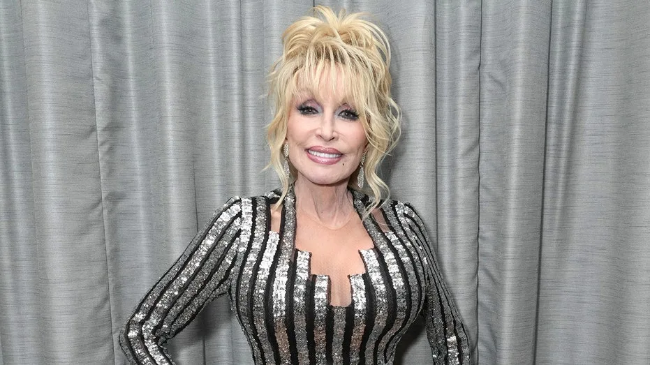 Trump mourns Dolly Parton, orders US flags lowered nationwide after country music icon dies