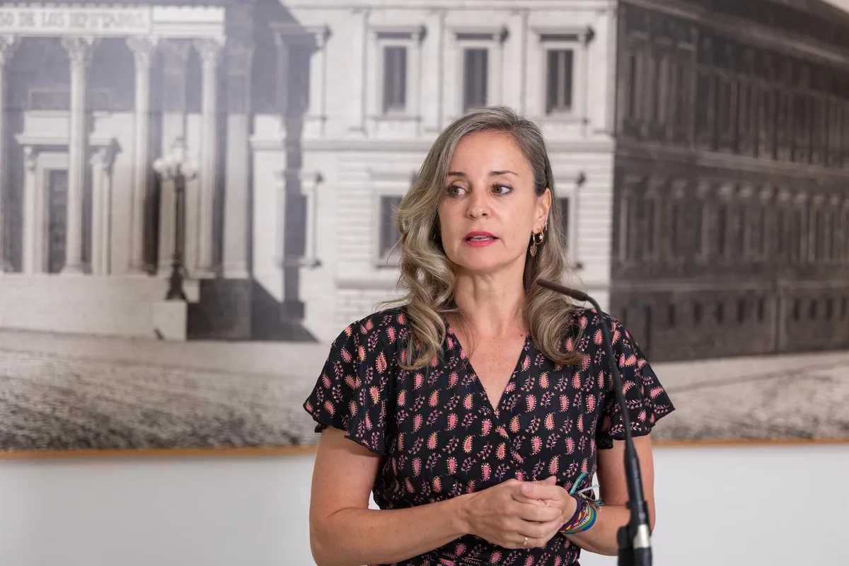 Sumar presiona al PSOE para que traslade a los migrantes de Ceuta a la península y acusa a PP y Vox de "desplegar odio"