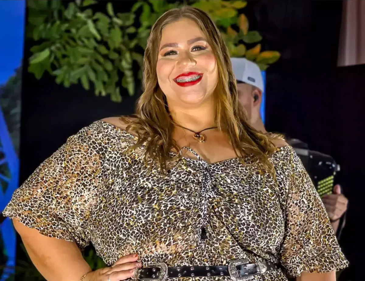 Após ataques gordofóbicos, cantora de Aquidauana recebe onda de apoio
