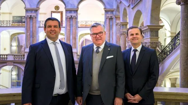 Justiz: Schmid: Seit 2021 Mehr als 4.000 Antisemitismus-Ermittlungen