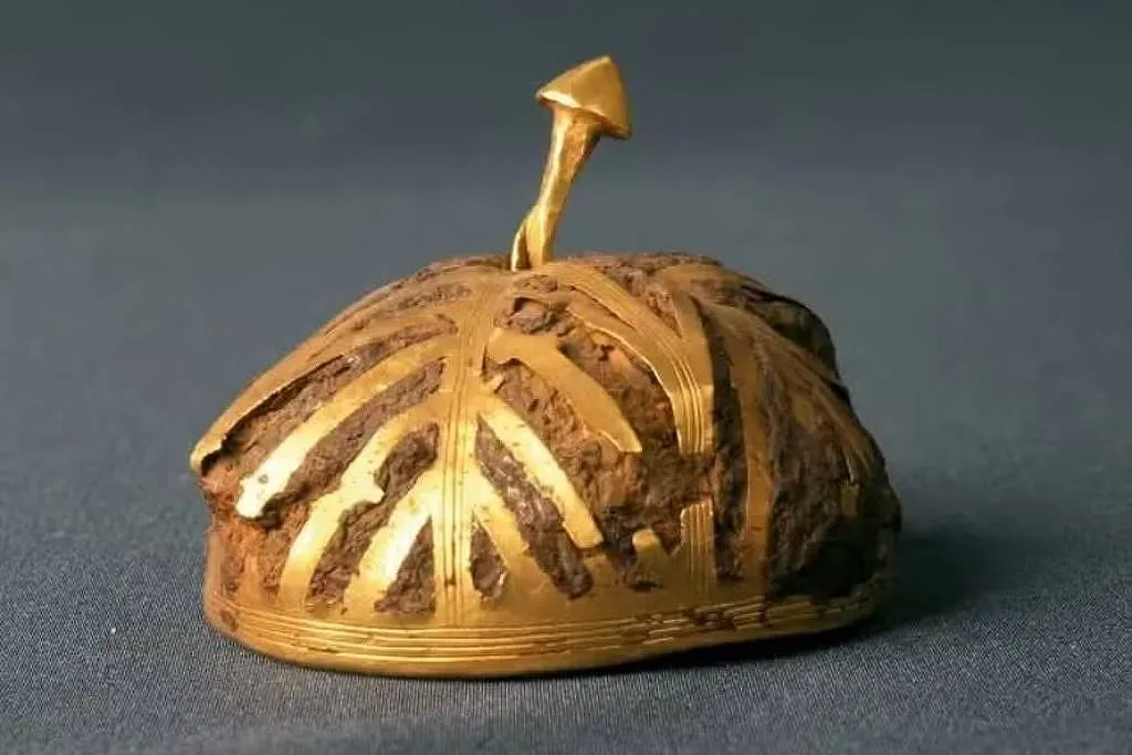 Ladrões invadem museu na Espanha e roubam peças de ouro de mais de 3.000 anos