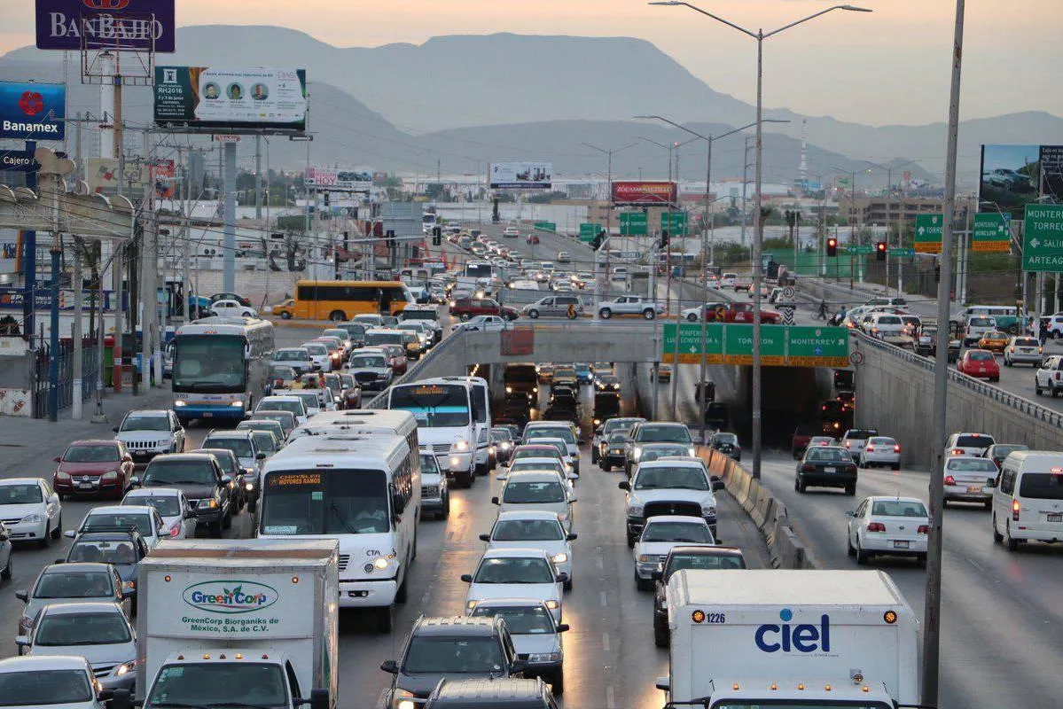 Nueva conexión Saltillo-Ramos Arizpe, anunciada por Sheinbaum, sin rastro en el PPEF 2027