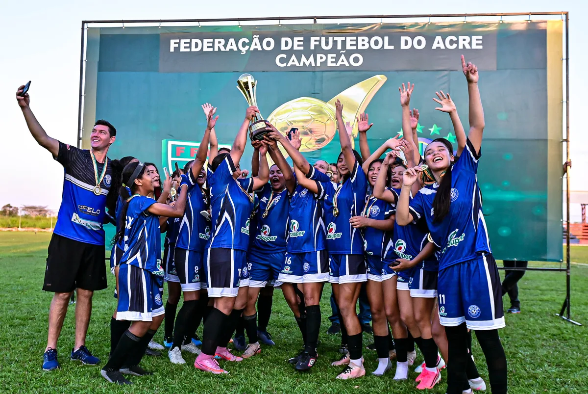 Grêmio Xapuriense supera Assermurb e é bicampeão do Acreano Feminino Sub-17