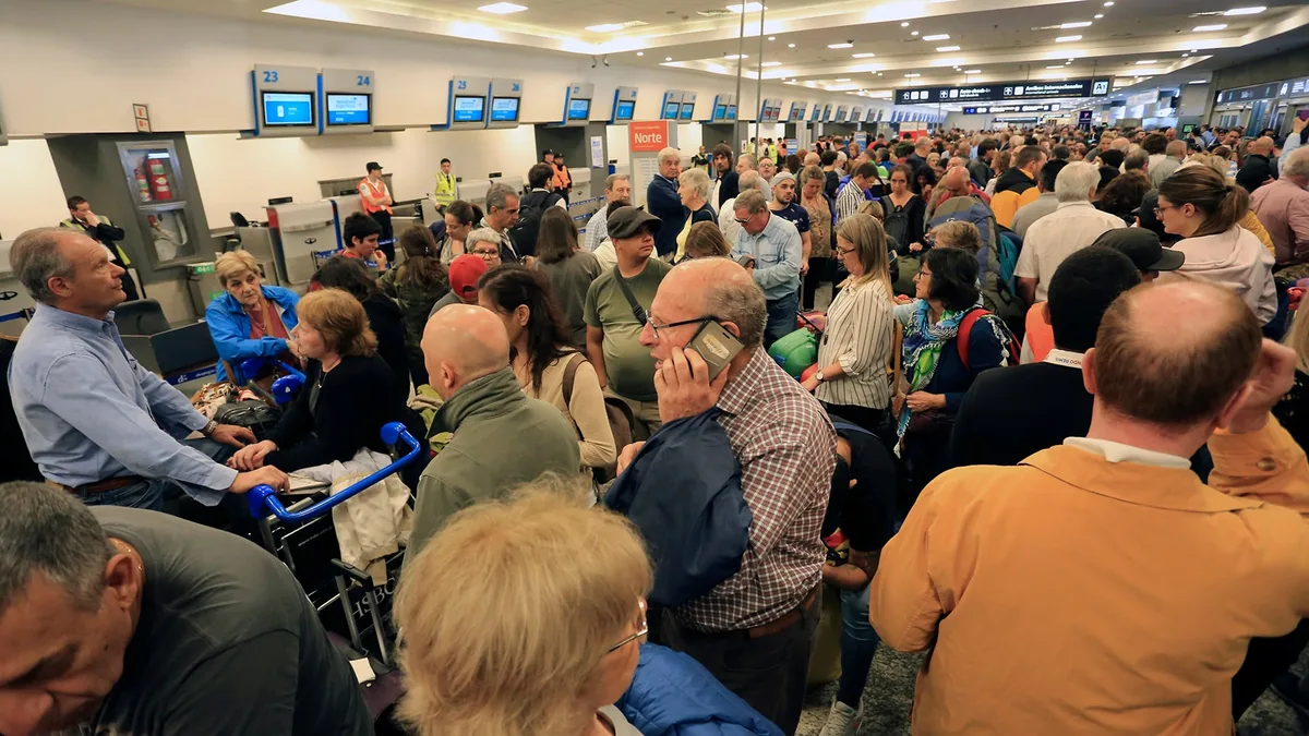 Anunciaron 48 horas de paro en aeropuertos de todo el país