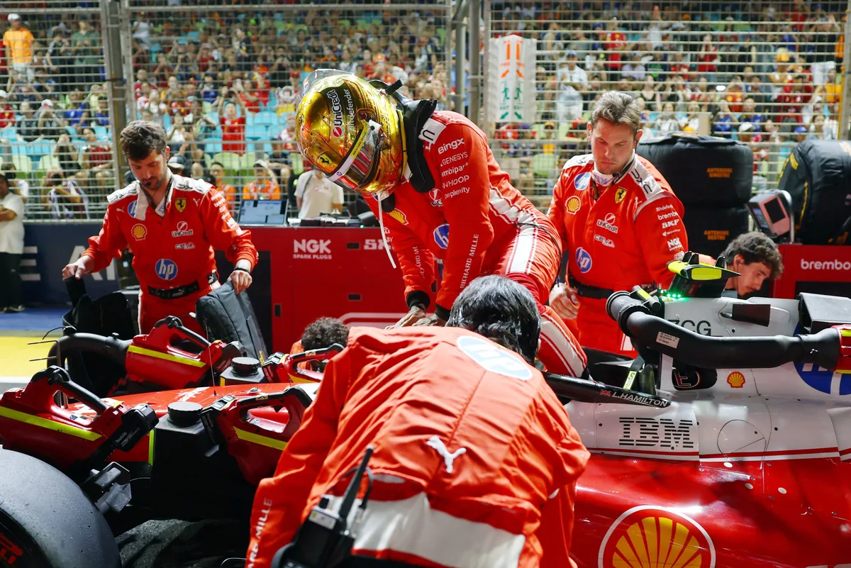 Crece la interna en Ferrari: Lewis Hamilton ignoró una orden del jefe de equipo en el GP de Singapur de F1