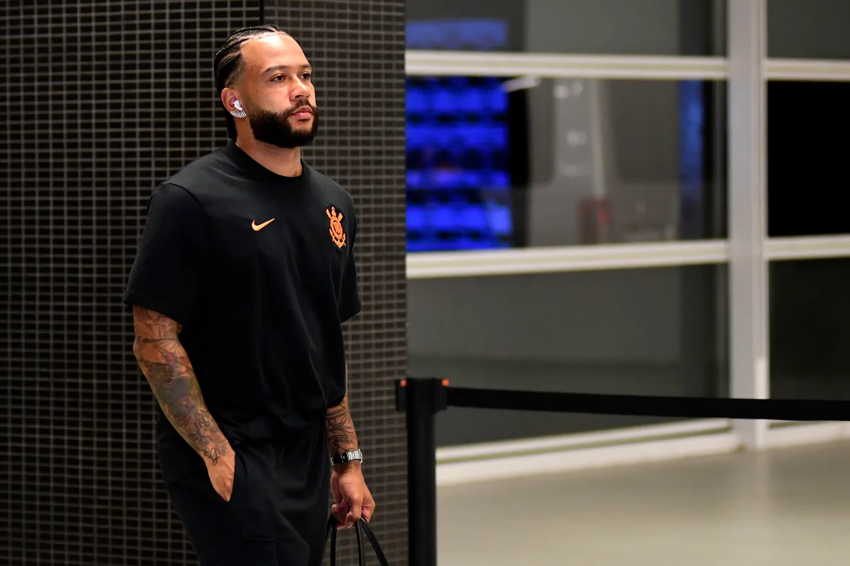 Conselho de Orientação do Corinthians dá aval à renovação com Memphis