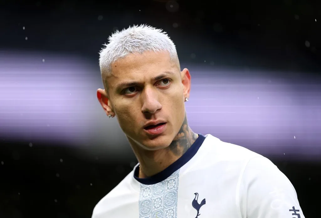 Richarlison fala pela primeira vez sobre negociação com o Vasco: “Vou realizar esse sonho”
