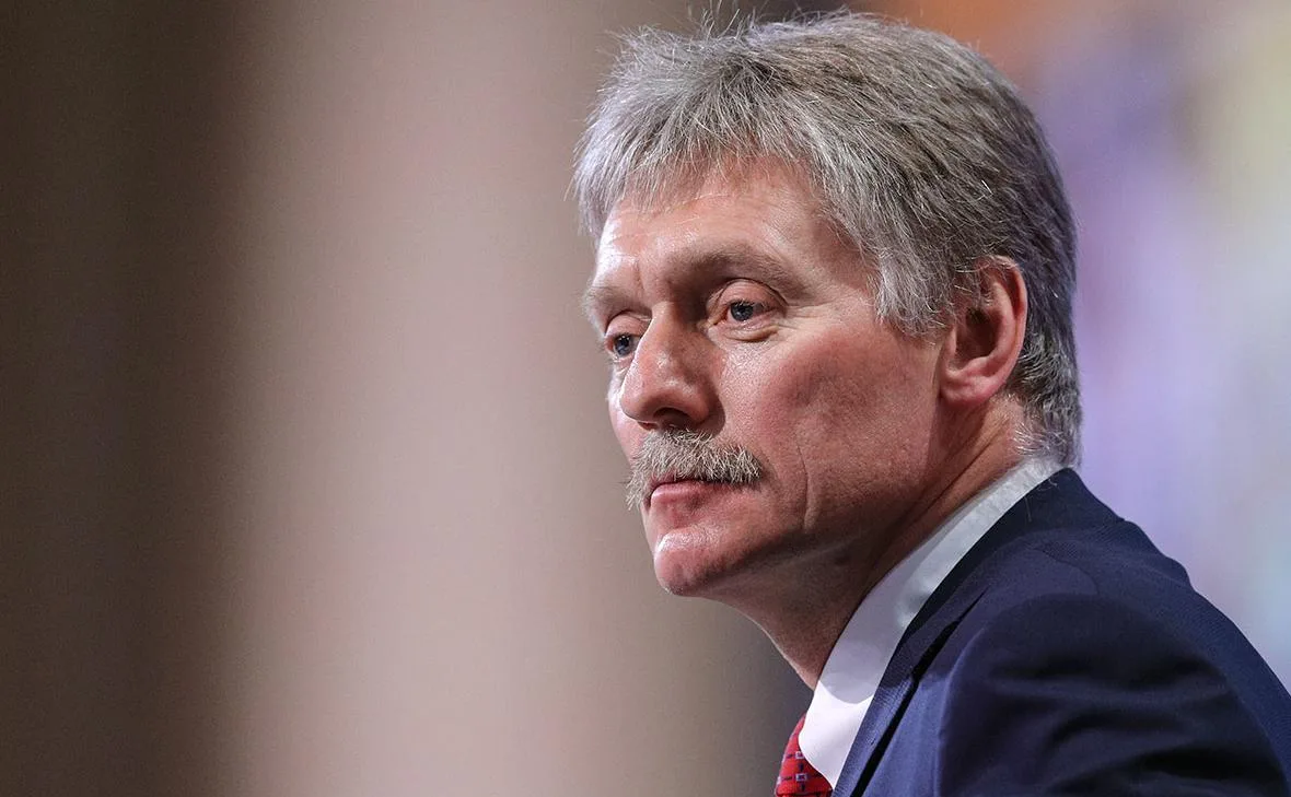 Песков рассказал о нецелесообразности встречи Путина с Зеленским