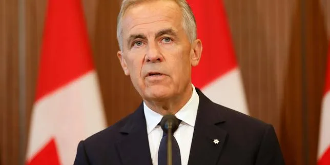 Droits de douane : le premier ministre canadien, Mark Carney, dénonce la « guerre » commerciale lancée par Donald Trump