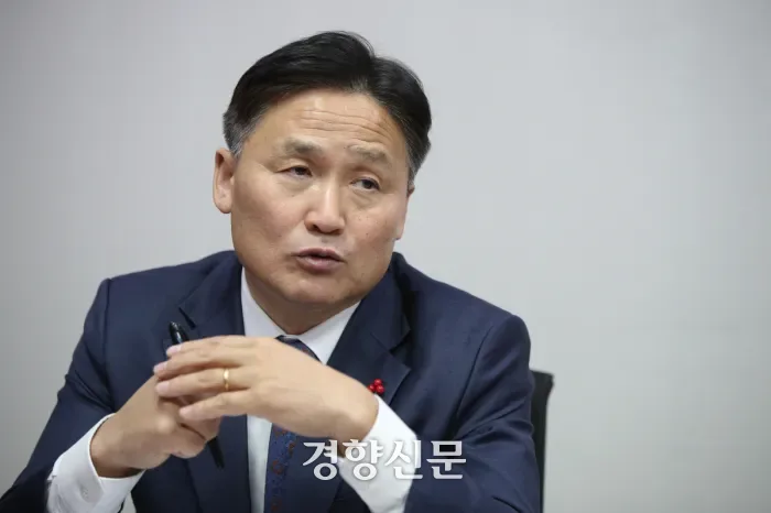 김영진, 레버리지 ETF 추진 인사에 “그냥 넘어가는 거 적절치 않아, 일정 부분 책임 필요”