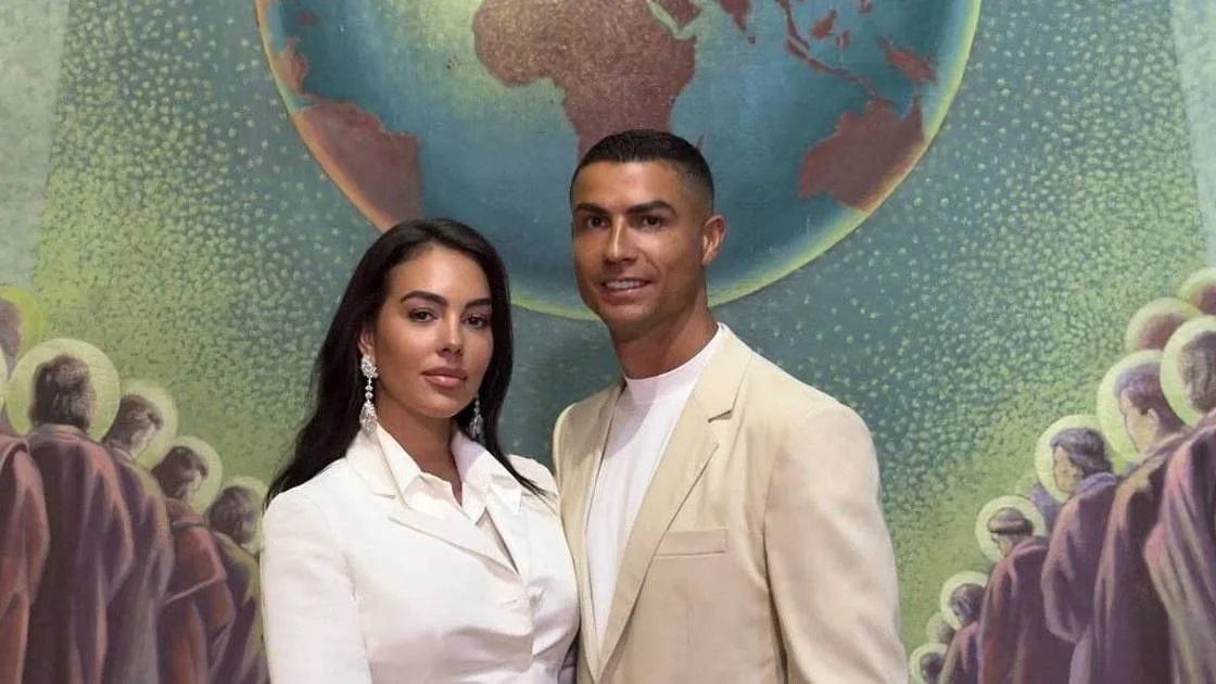 Do colar usado por Beyoncé ao anel de noivado: as joias de milhões de Georgina no casamento com Ronaldo