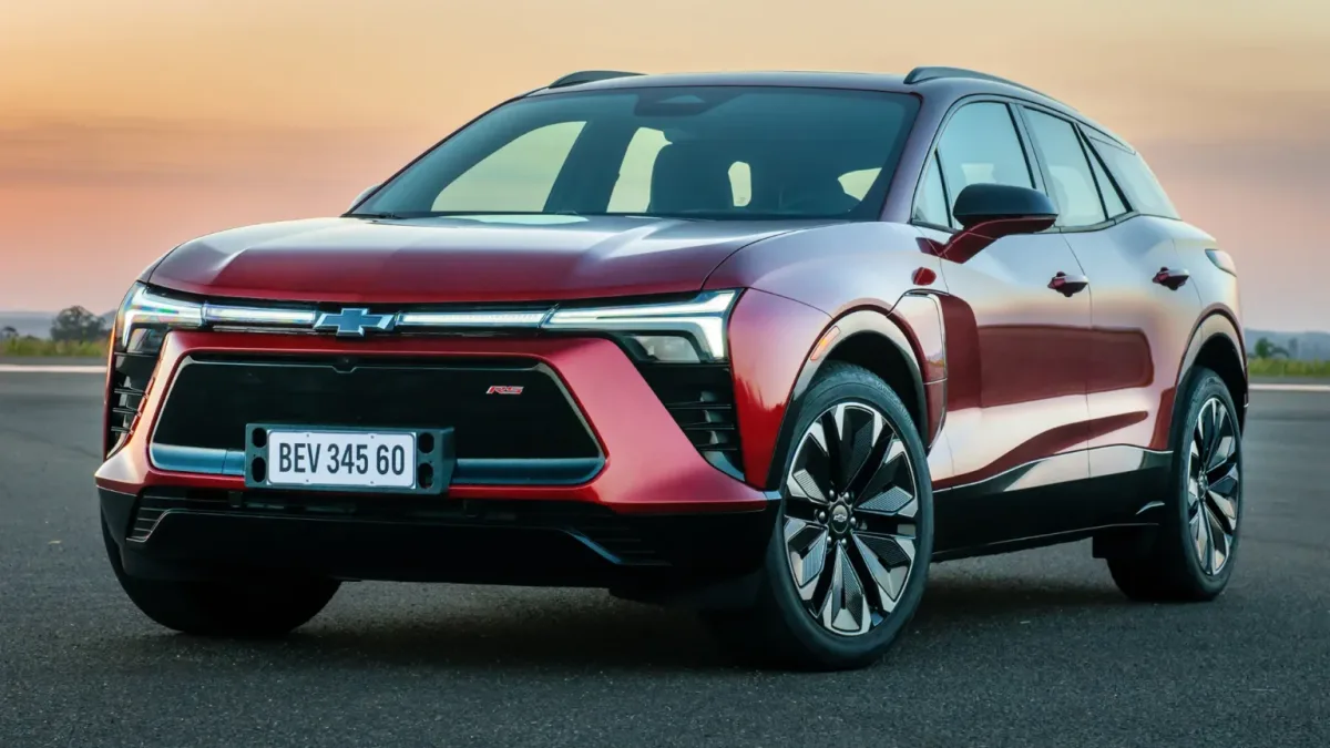 Chevrolet Blazer EV tem desconto de R$ 138 mil antes da linha 2027