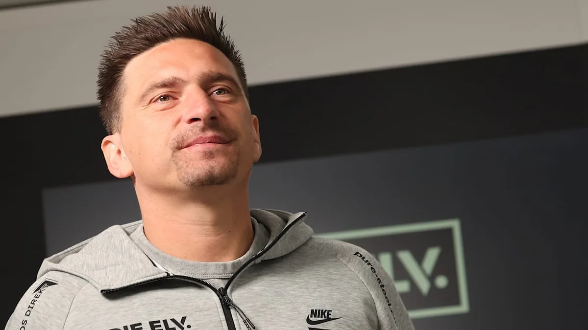 Hätten Sie ihn erkannt? - Bundesliga-Trainer plötzlich völlig verändert