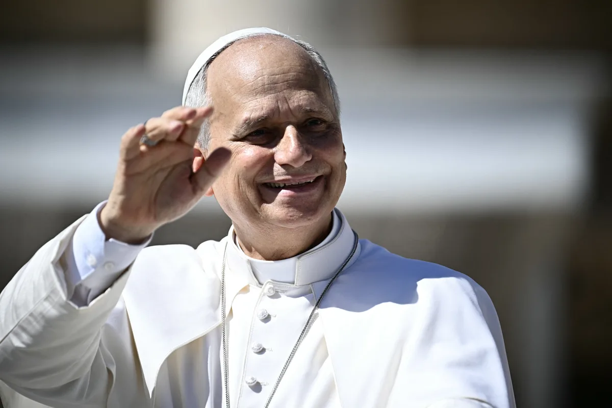 Cirurgia do papa Leão XIV foi bem-sucedida e ‘conforme o planejado’, diz Vaticano