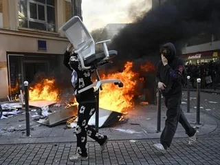 Pillages, affrontements, interpellations… Comment la manifestation du 17 octobre à Rennes a basculé dans le chaos