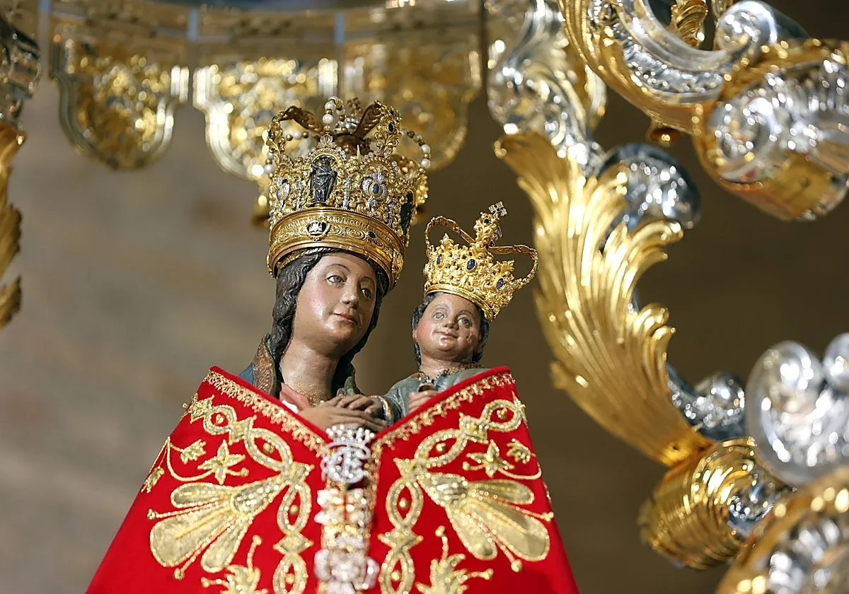Todos los cultos a la Virgen de la Fuensanta en su santuario y las calles de Córdoba