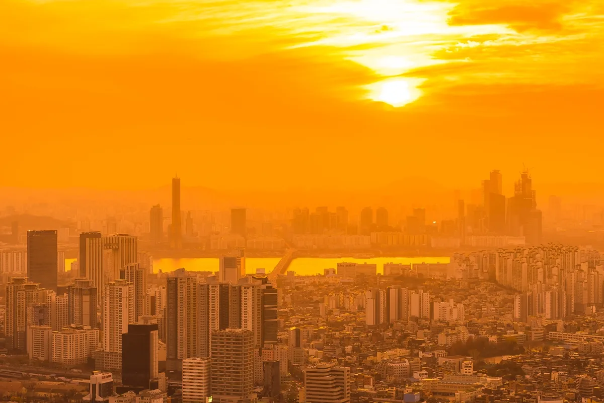 Clima: Sul tem temporais, Centro-Sul enfrenta calor seco e Nordeste tem sol