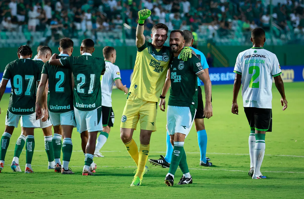 Clássico entre Goiás e Atlético-GO tem peso de decisão na Série B