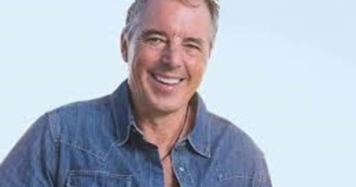 Dan Buettner, 65 años, experto en longevidad: "Tomar uno o dos cafés antes del mediodía puede ayudarte a vivir más de 100 años"