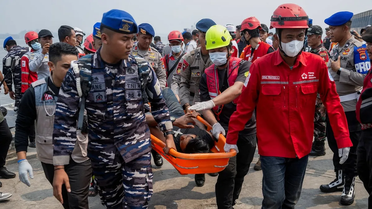 Indonesian divers recover 3 bodies from capsized ferry as salvage operation begins