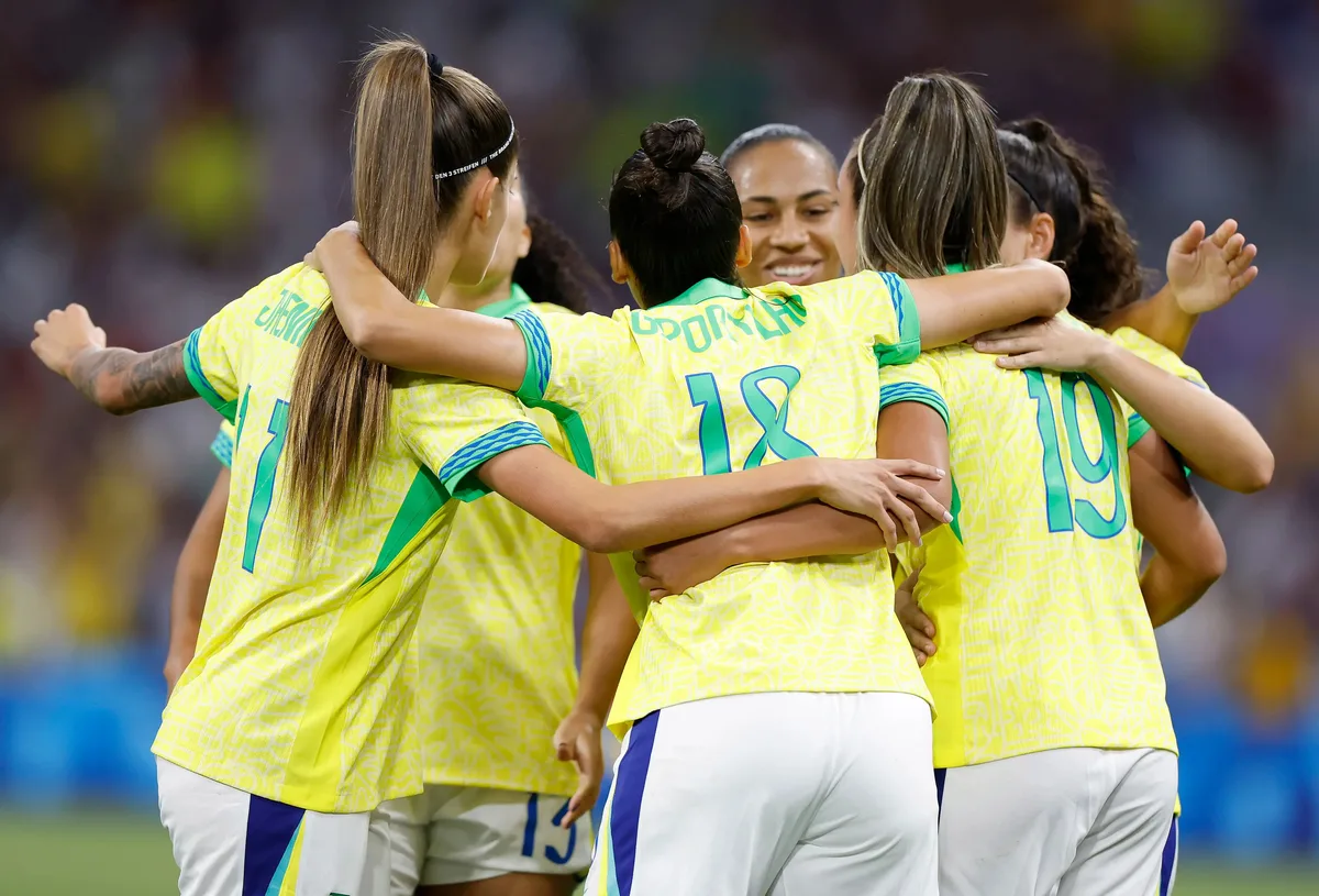 Copa Feminina 2027: vai ter feriado nos jogos do Brasil?