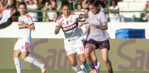 Soberanas finalistas, e no Morumbi