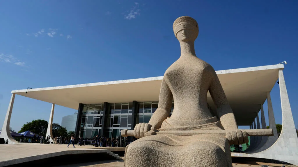 Crise no STF expõe desgaste institucional e desafia credibilidade da Corte, aponta cientista político