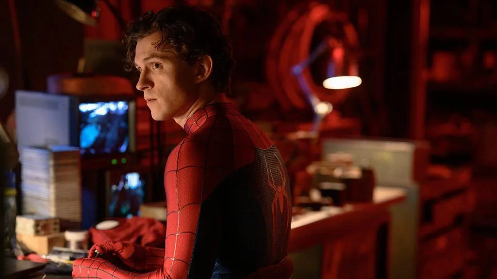 'Homem-Aranha' supera 'Vingadores' e vira a maior bilheteria live-action do Brasil