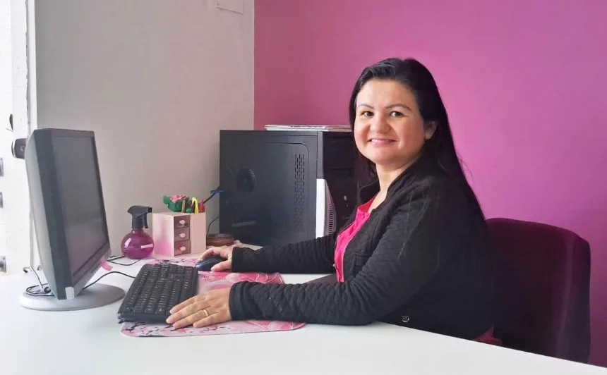 Curso gratuito de recepcionista de hotel está com vagas para mulheres