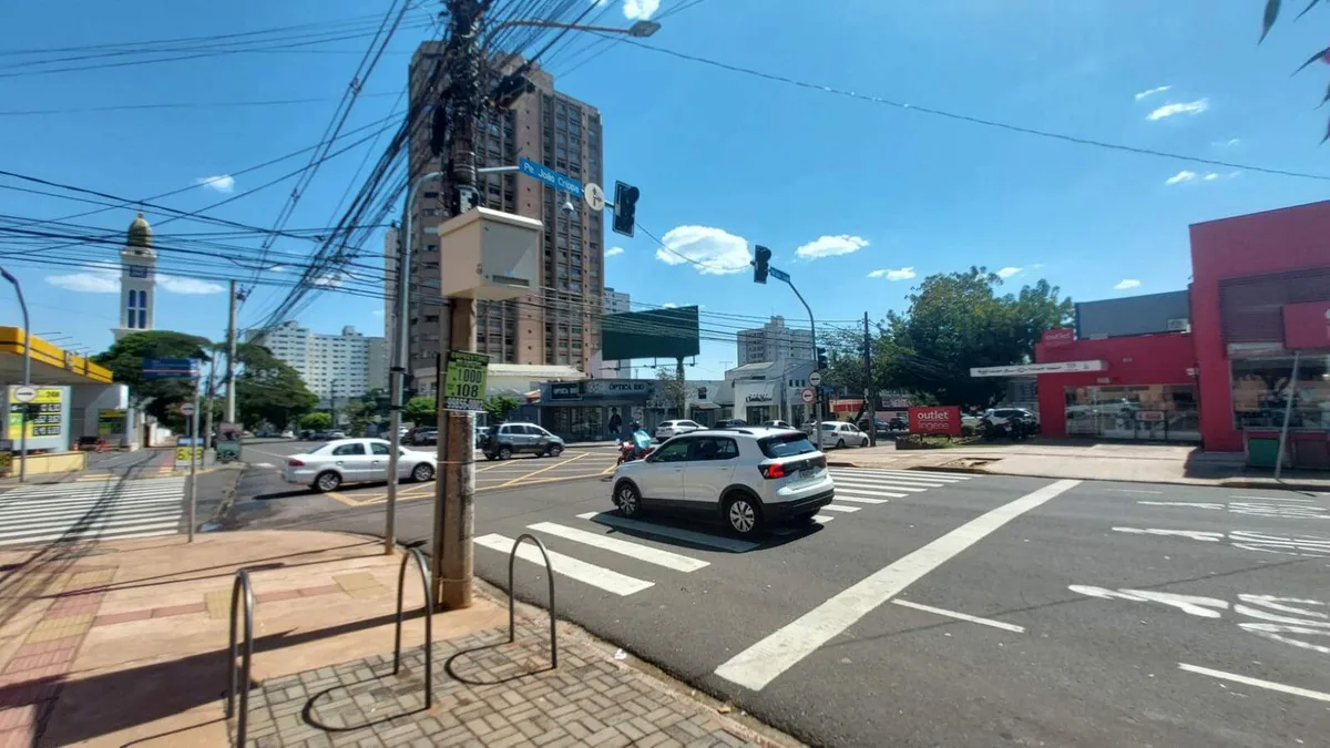 Pane em semáforos da Rua Dom Aquino exige cautela no Centro