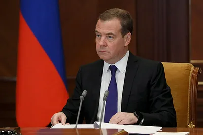 Медведев: явка на выборах достигла весомых 57%, несмотря на происки врагов