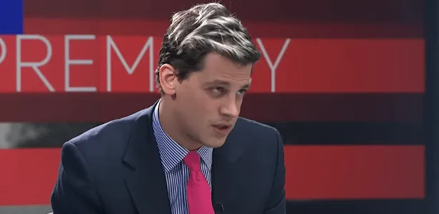 Influenciador de extrema direita Milo Yiannopoulos é preso pelo ICE nos EUA