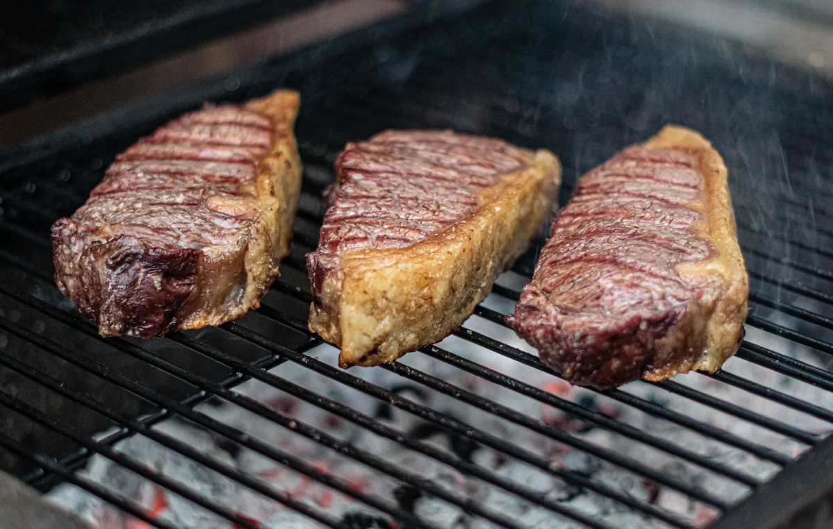 Após veto da União Europeia, carne vai ficar mais barata no Brasil? Entenda