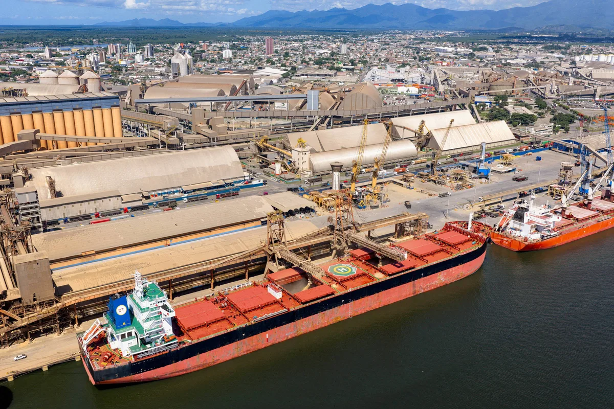 Porto de Paranaguá vê tentativa de sabotagem em atuação de rival privado