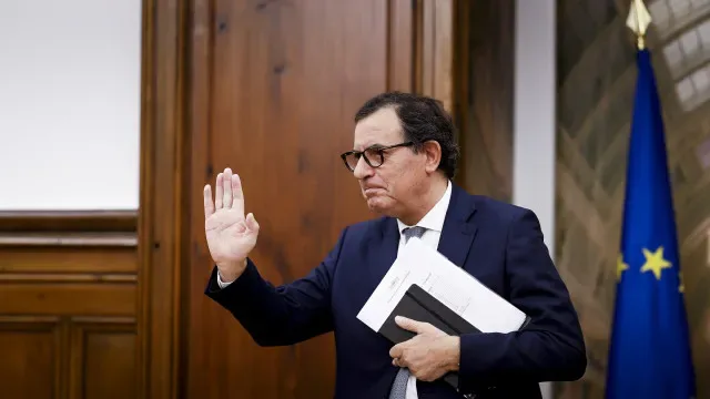 Governo insiste: Portugueses devem "fazer tudo" para poupar combustíveis