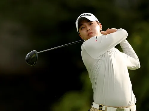 최찬, KPGA 골프존 오픈 첫날 공동 선두…문도엽·장유빈은 부진