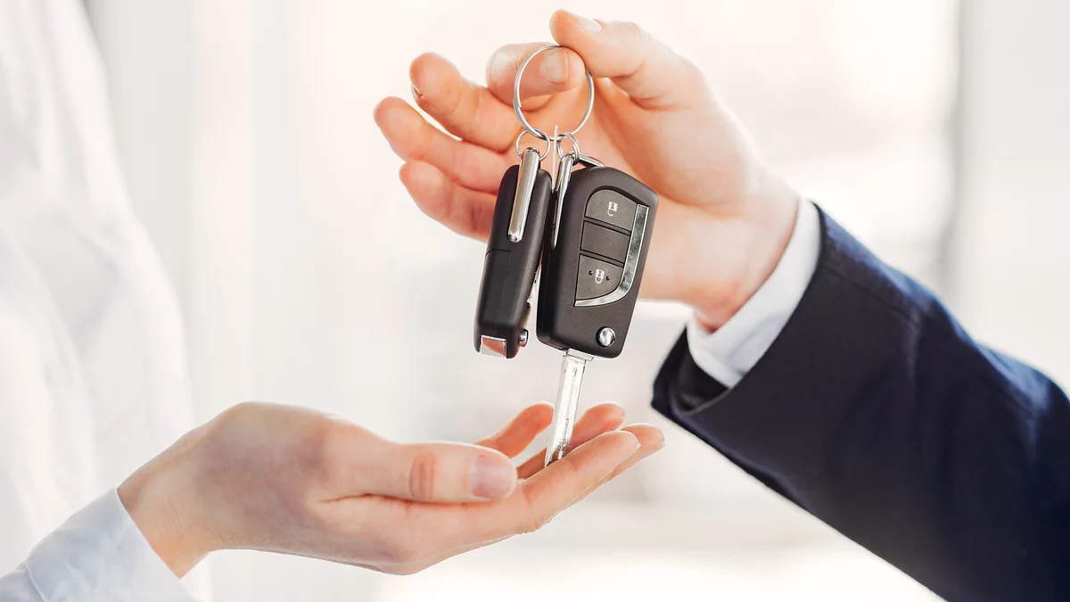 Aunque creció la oferta de las marcas, también cayó la venta de autos 0 km con financiación