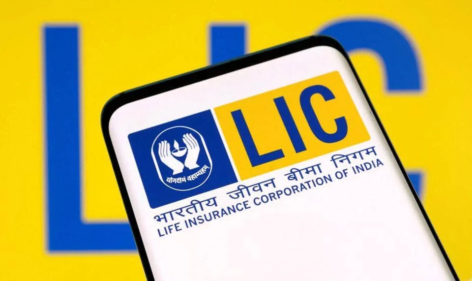 ICICI Pru MF, SBI MF corner 54% of LIC's ₹31,552 crore OFS in August
