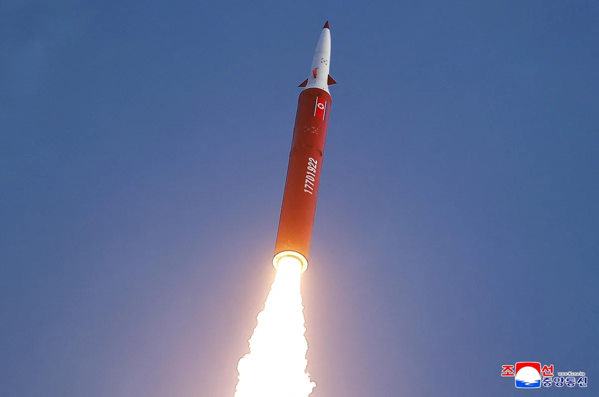 North Korea fires multiple ballistic missiles after Seoul's hypersonic test