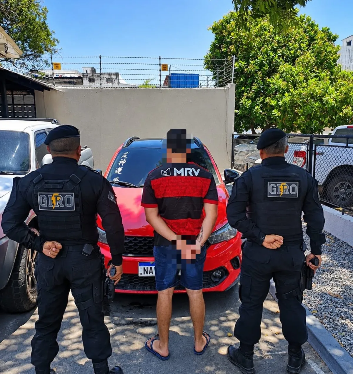 Homem é preso após transportar dupla suspeita de furtar de motocicleta em Boa Vista