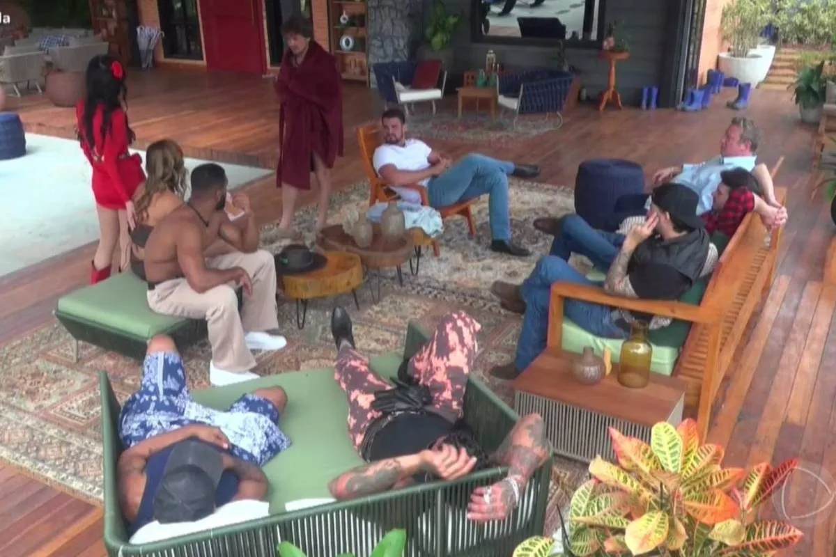 A Fazenda 18: Internautas reclamam de falhas na transmissão ao vivo