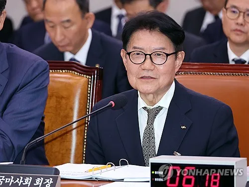 마사회장 "과천경마장 6년 내 이전 어려워…이전비용 보전 필요"