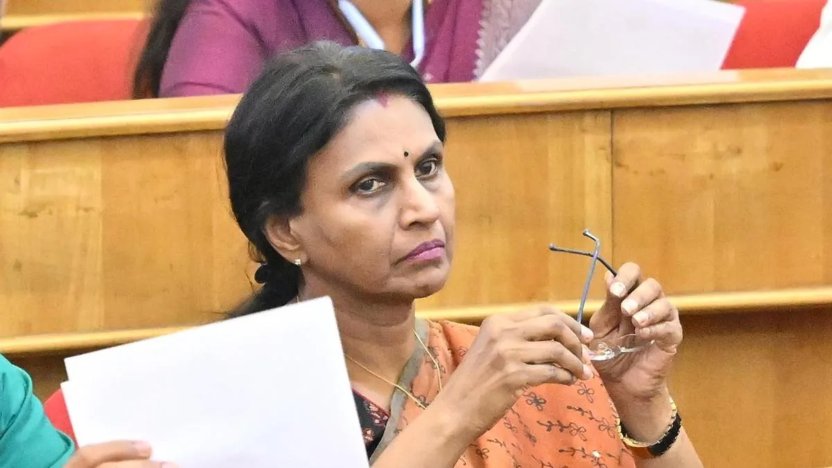 Congress files complaint against BJP councillor R. Sreelekha over alleged derogatory comments against Rahul Gandhi