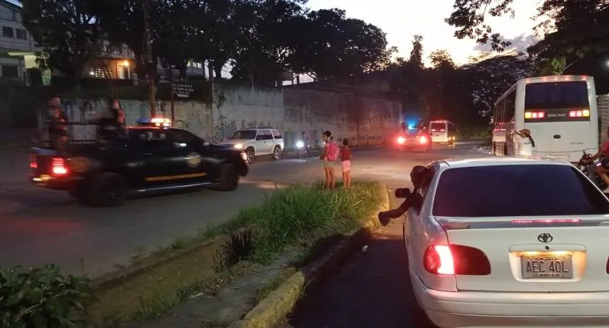 Denunciaron traslados arbitrarios en el Rodeo: 32 presos políticos fueron llevados al Fuerte Guaicaipuro