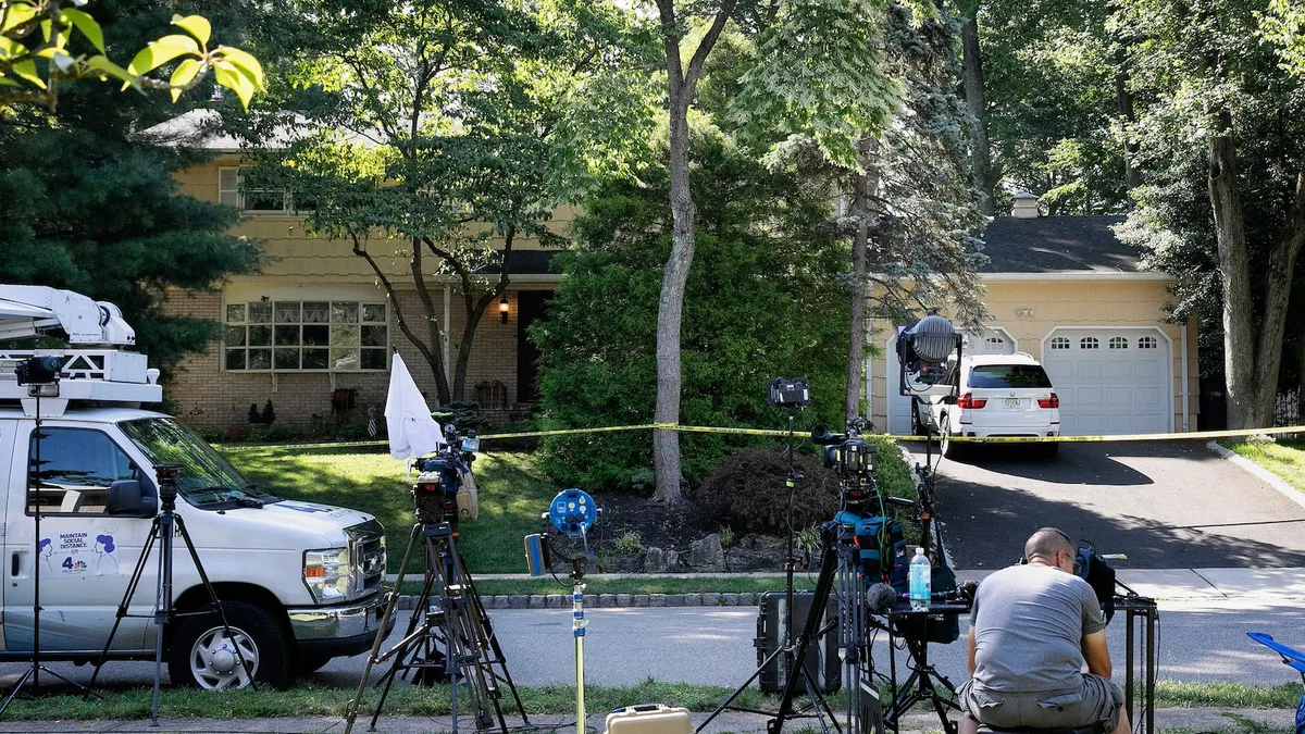 US judges reveal panic buttons, private security in chilling new reports about threats