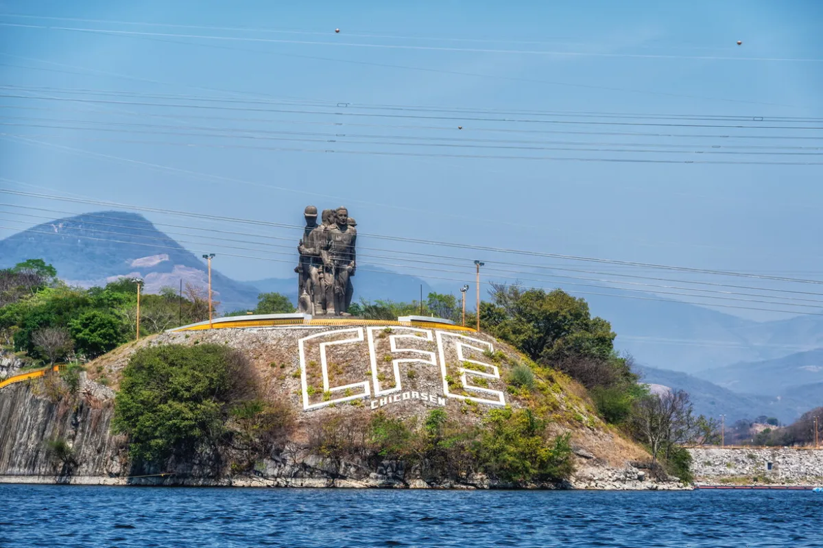 Pemex y CFE necesitan capital privado para cumplir sus planes de inversión y megaproyectos a 2030