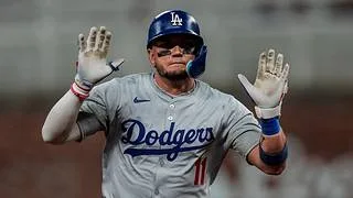 Miguel Rojas Hace Historia al Ganar el Premio Roy Campanella 2026 con los Dodgers